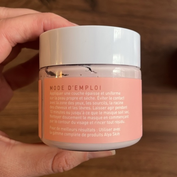 NWT Alya Skin Pink Perfect Skincare Box - Picture 10 of 12